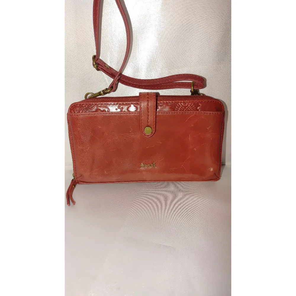 The Sak Iris Smart Phone Leather Crossbody